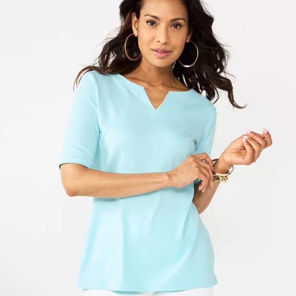 EUC Croft & Barrow blue v neck blouse size XL